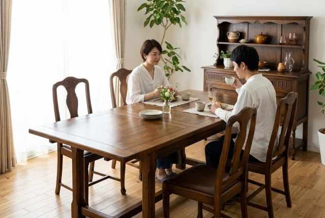 木のぬくもりを楽しむ。木製ダイニングセットを選ぶメリット